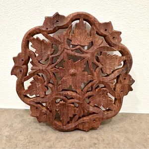 Vintage Hand-Carved Brown Wood Trivet Plant Plate Wall Decor Floral Leaf Cut 6”
